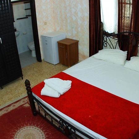 Magtas Hotel Jericho Esterno foto